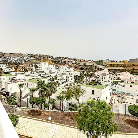 2br Park Royal Apartment *